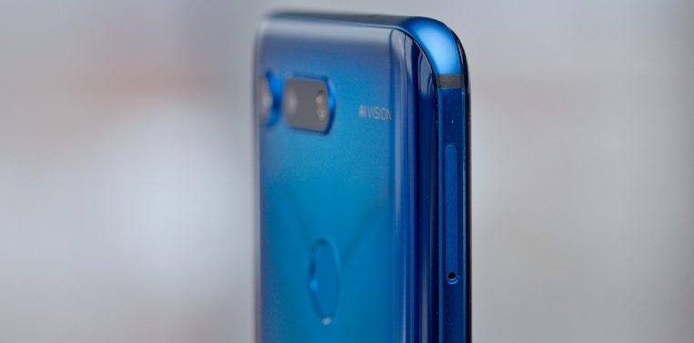 Honor V30